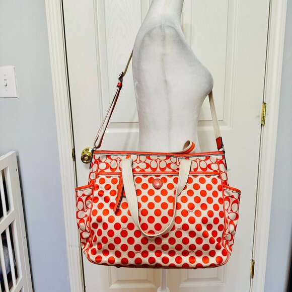 EUC COACH WATER RESISTANT SIGNATURE LOGO POLKA DOTS BABY DIAPER TOTE W DUST BAG - Picture 9 of 16